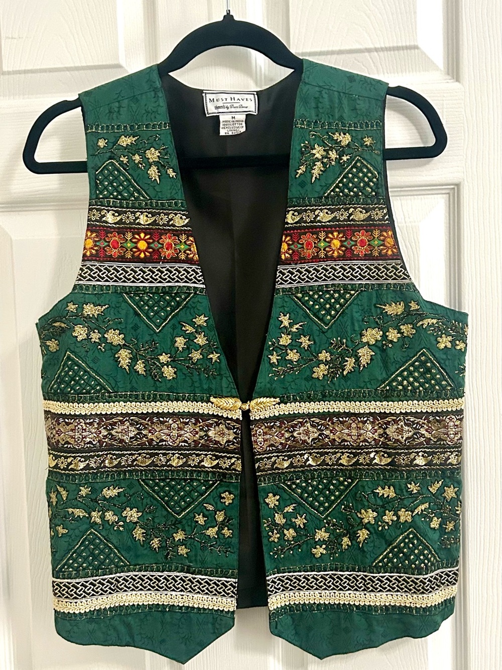 Element vintage autumn Green Embroidered Floral Vest with Multicolor Trim